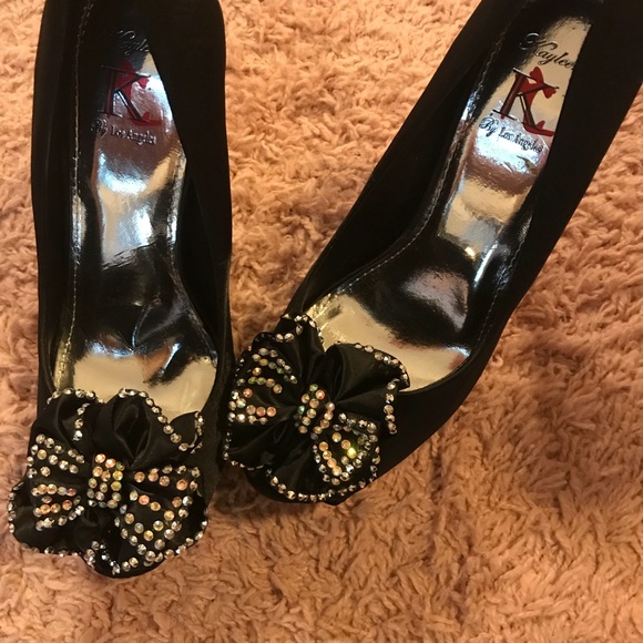 Peep toe stilettos - Picture 2 of 3